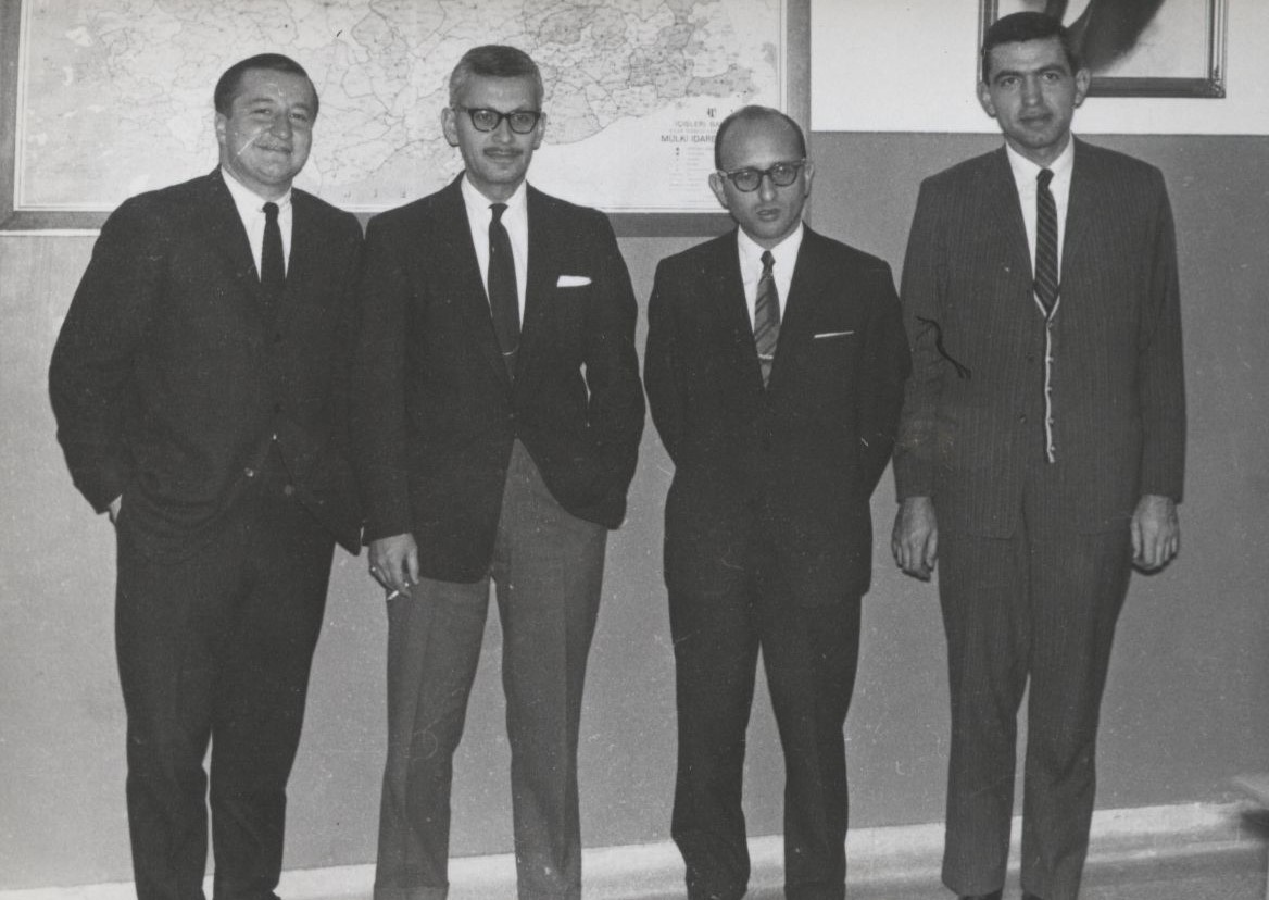 Fikret Görün in the first assistants of METU and other academics (1961)