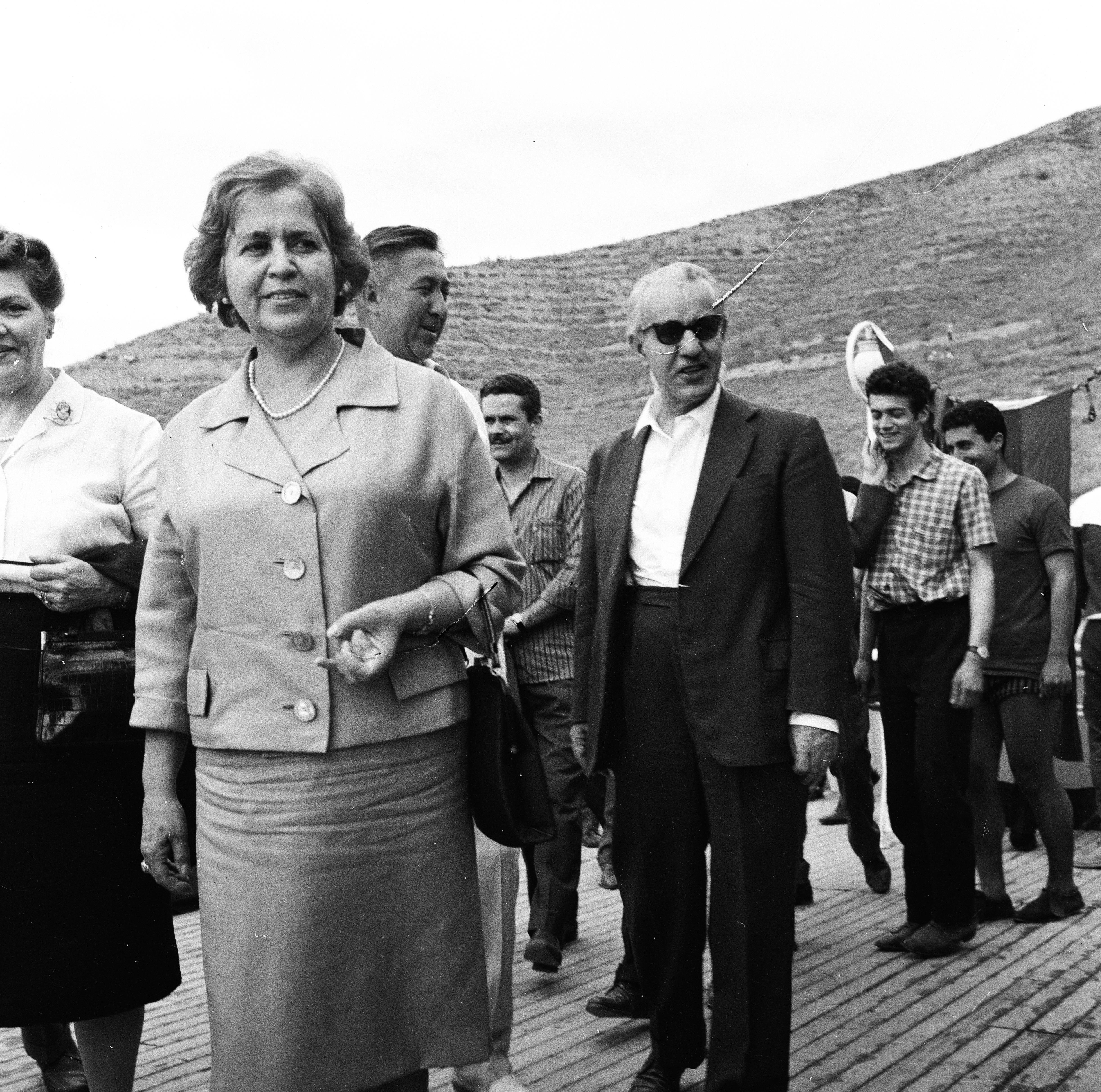 People walking to the boathouse at the lake festival (1963)