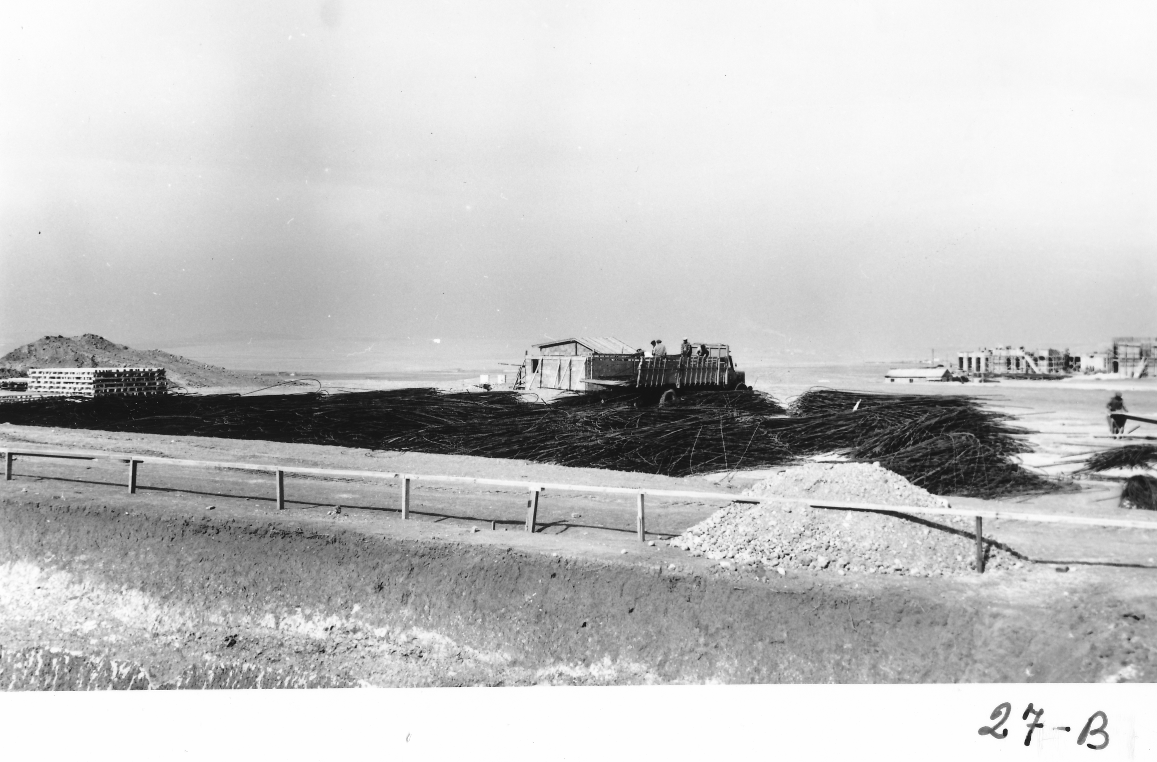 Construction of structural statics laboratory (1964)