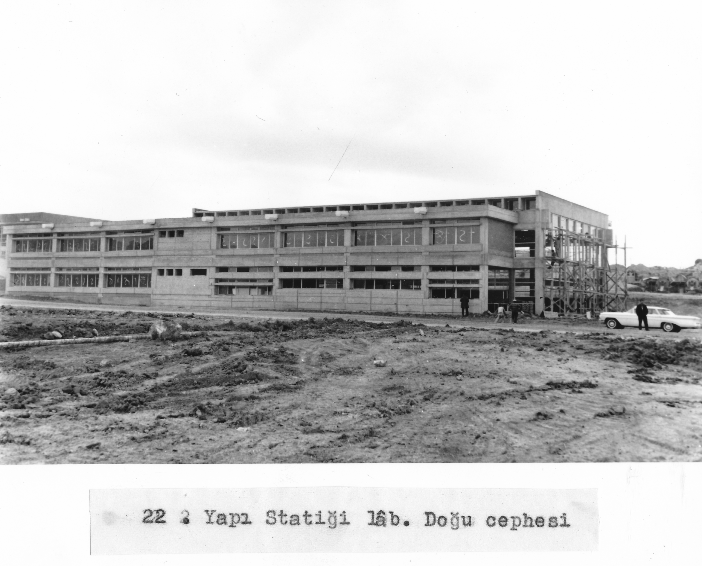 Construction of structural statics laboratory (1964)