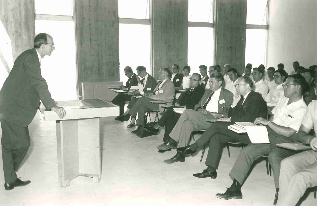 Erdal İnönü giving a speech in R28, 60s